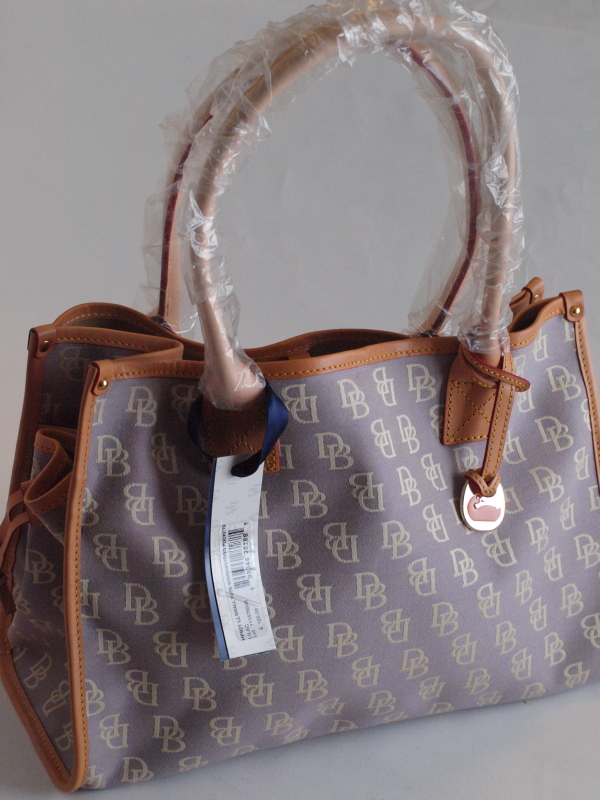 D&B Signature Tote Bag D&B Signature Tote Bag