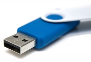 usb-flash-drive-USBest_PQI_fix_LowFormat