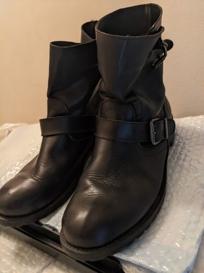 Women boots