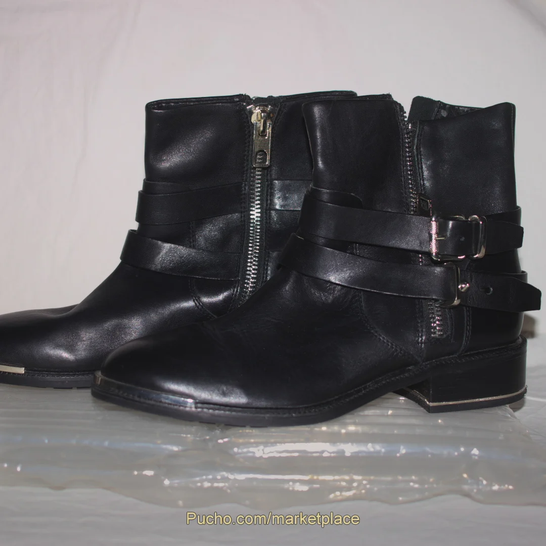 Dolce Vita Black Leather Moto Ankle Boots, Size 8.5 - Image 3
