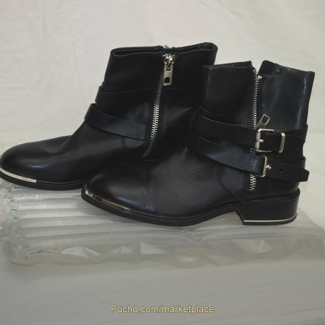 Dolce Vita Black Leather Moto Ankle Boots, Size 8.5 - Image 5