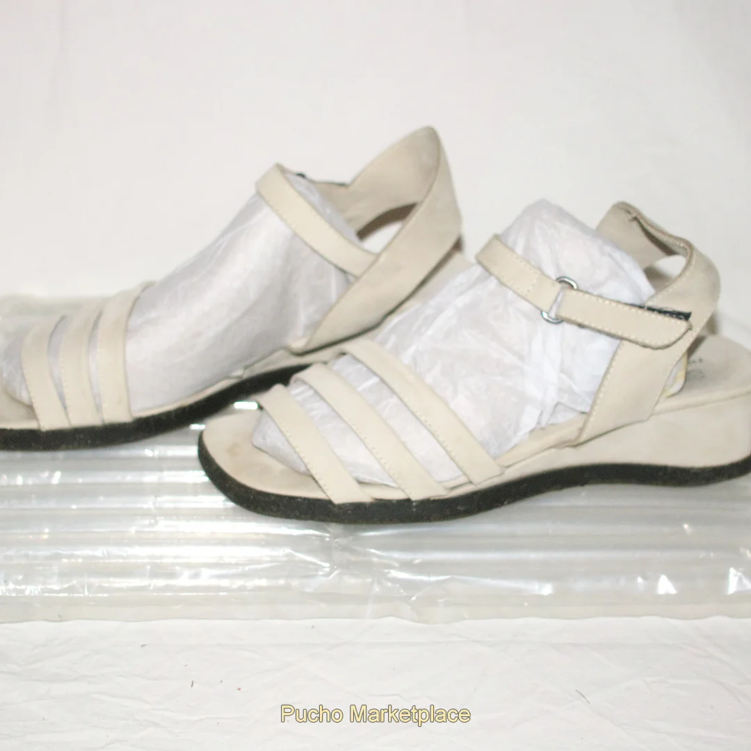 Arche Beige Leather Wedge Sandal, Size: 9 - Image 2